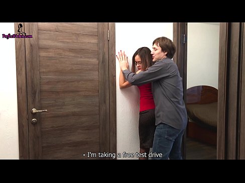 ❤️ Sexy Realtor e Itšohlometsa Pussy ea Hae le Li-Fucks Ha A ntse A Rekisa Afolete ea Hae - Krempai ❤️❌ ﹏